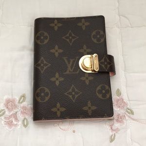 SOLD!Louis Vuitton Koala agenda pm